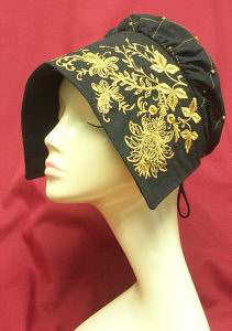 'Glorious Gold' - a stunning hat